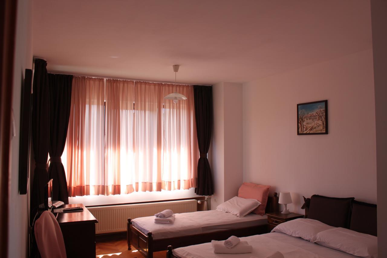 Guest House Daskalov Chervena Lokva Exterior foto